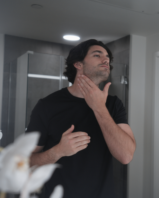 How to Remove Makeup Properly: A Guide for Men